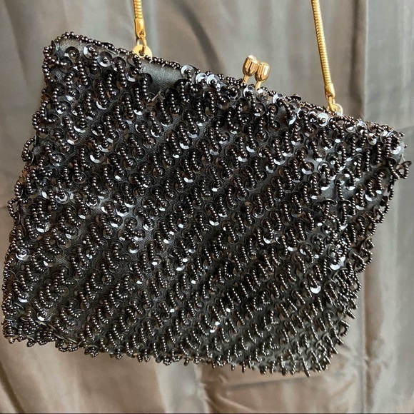 winklemans Handbags - 🔥Vintage Beaded Evening Bag 💕​